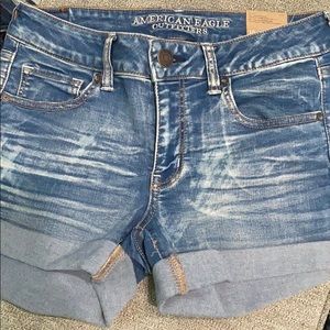 American Eagle MIDI Shorts 10